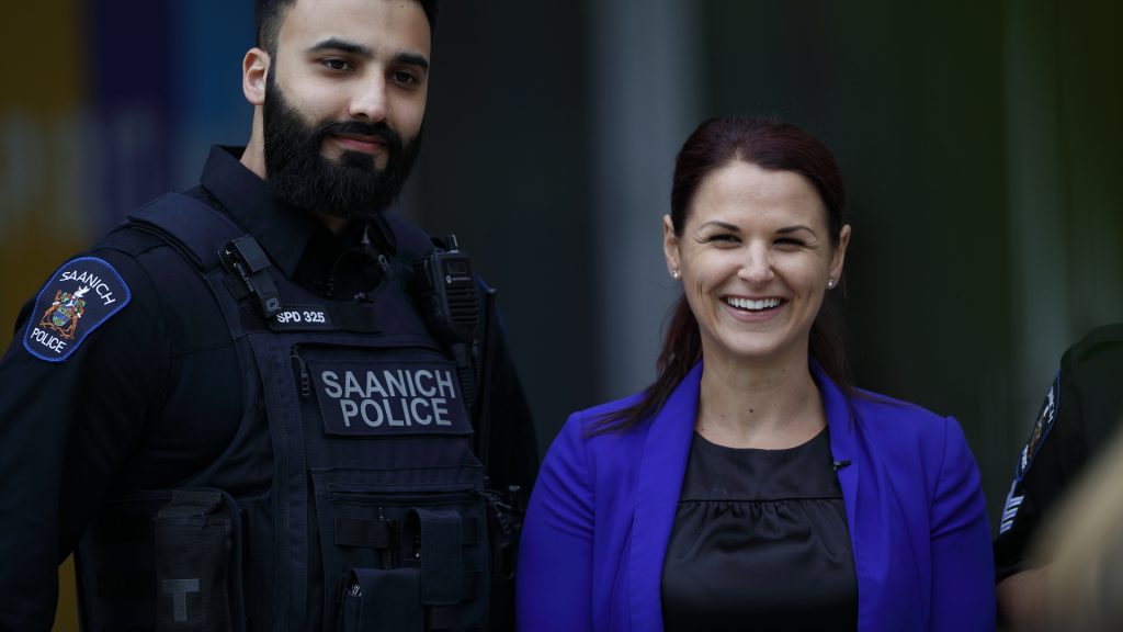 Photo of a saanich police officer